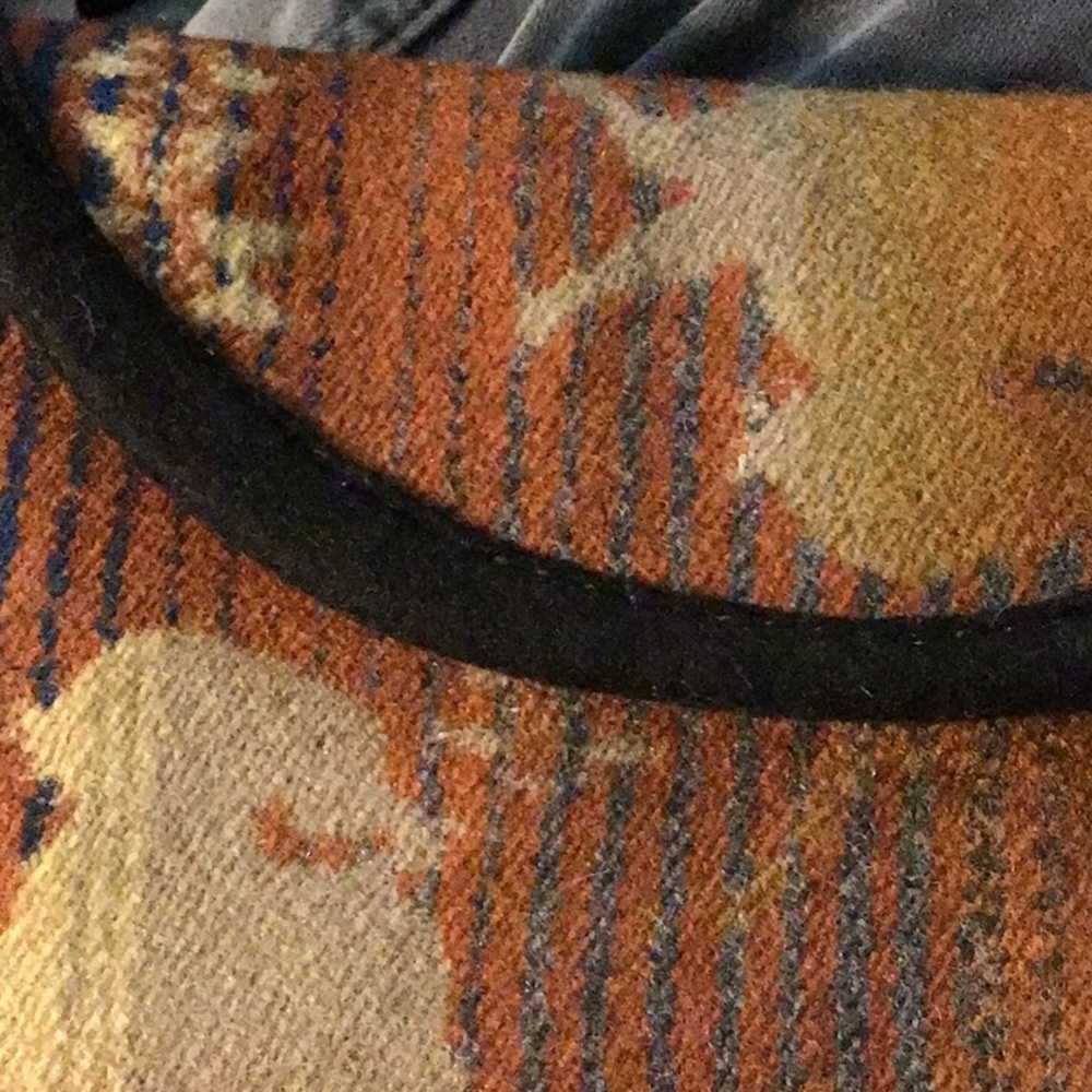 Timberline ltd wool wallet with white buffalo design - Picture 2 of 8